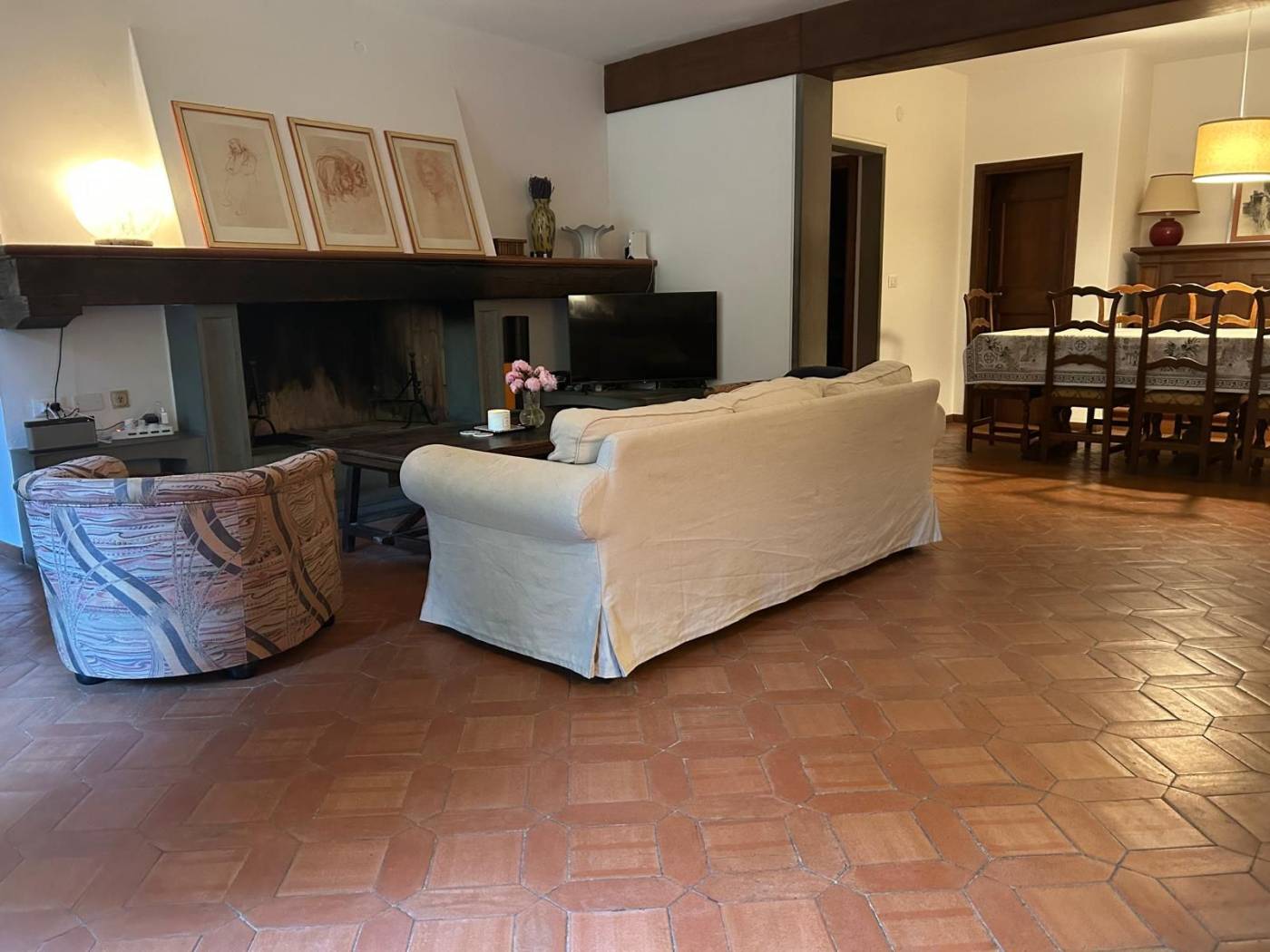 Salone