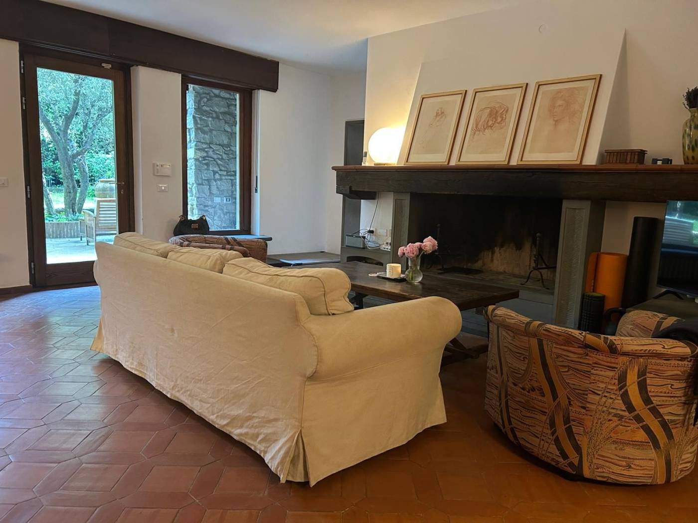 Salone