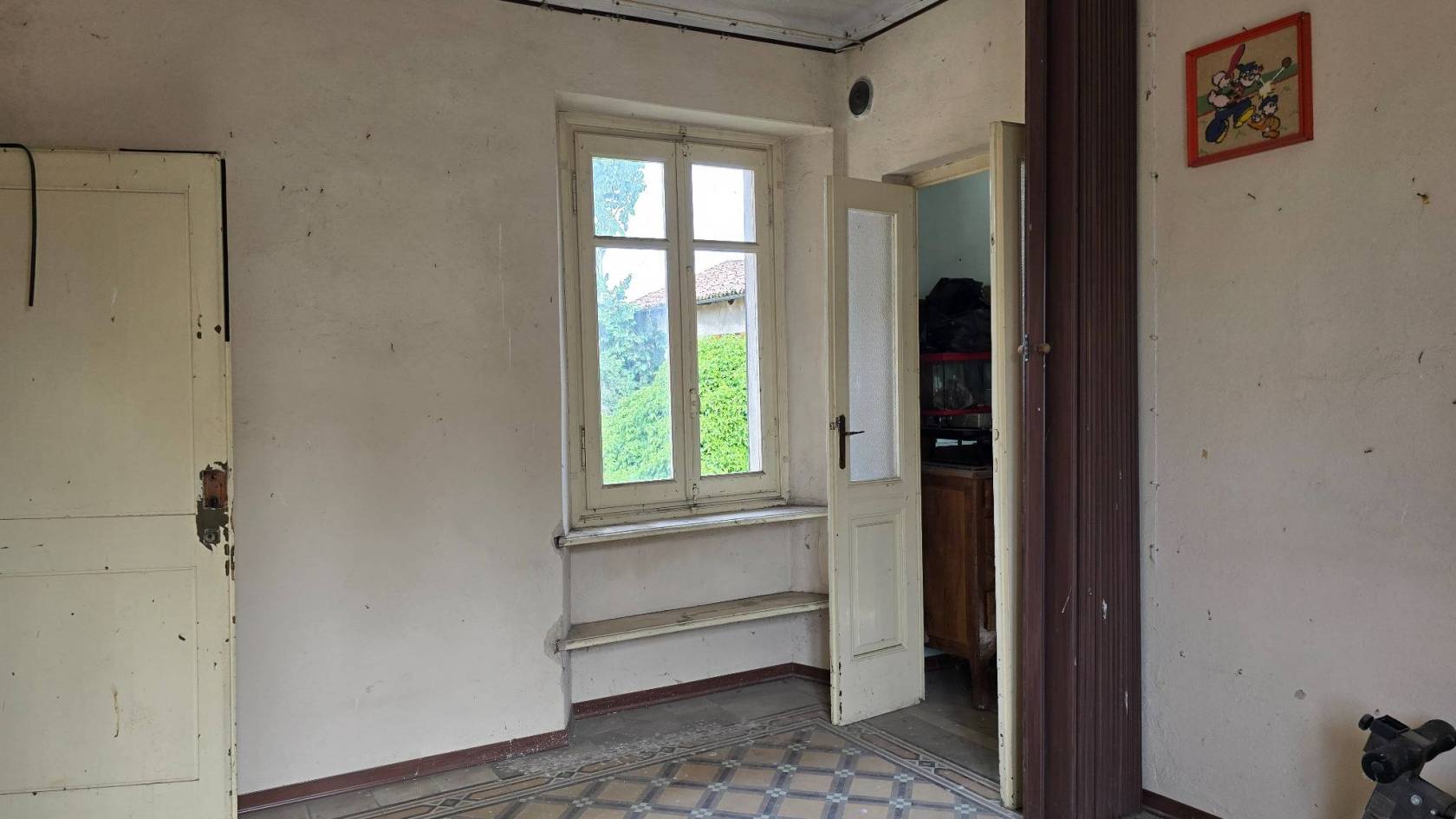 Stanza non arredata