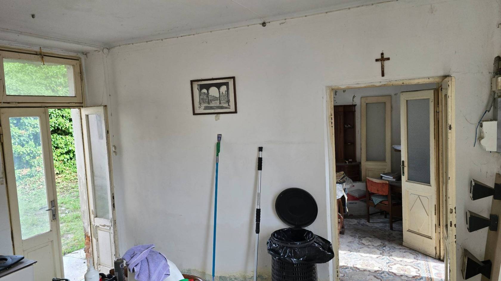 Stanza non arredata