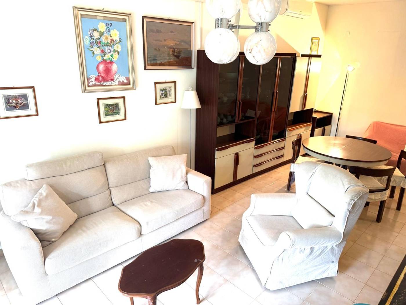 Salone