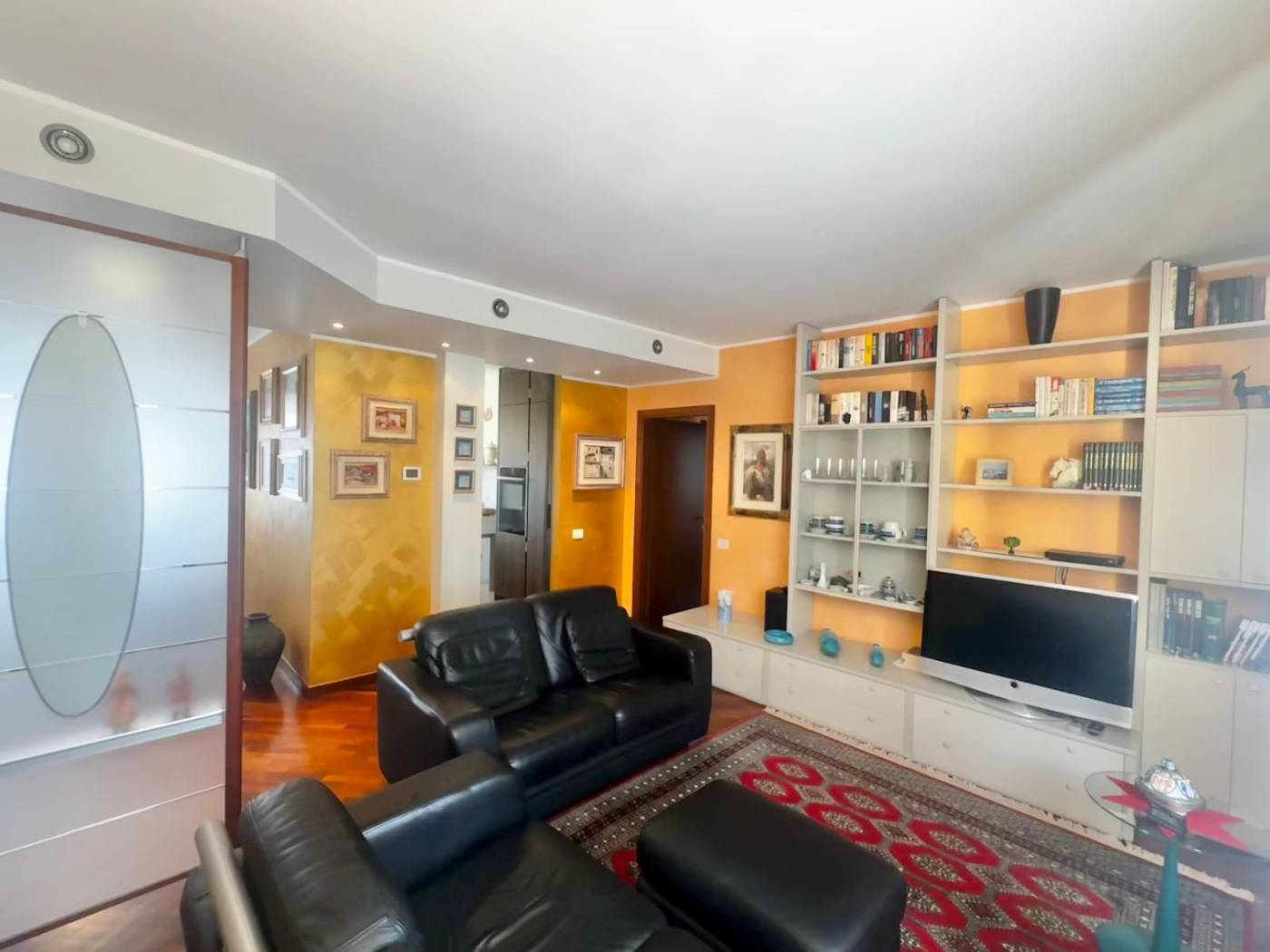 Salone