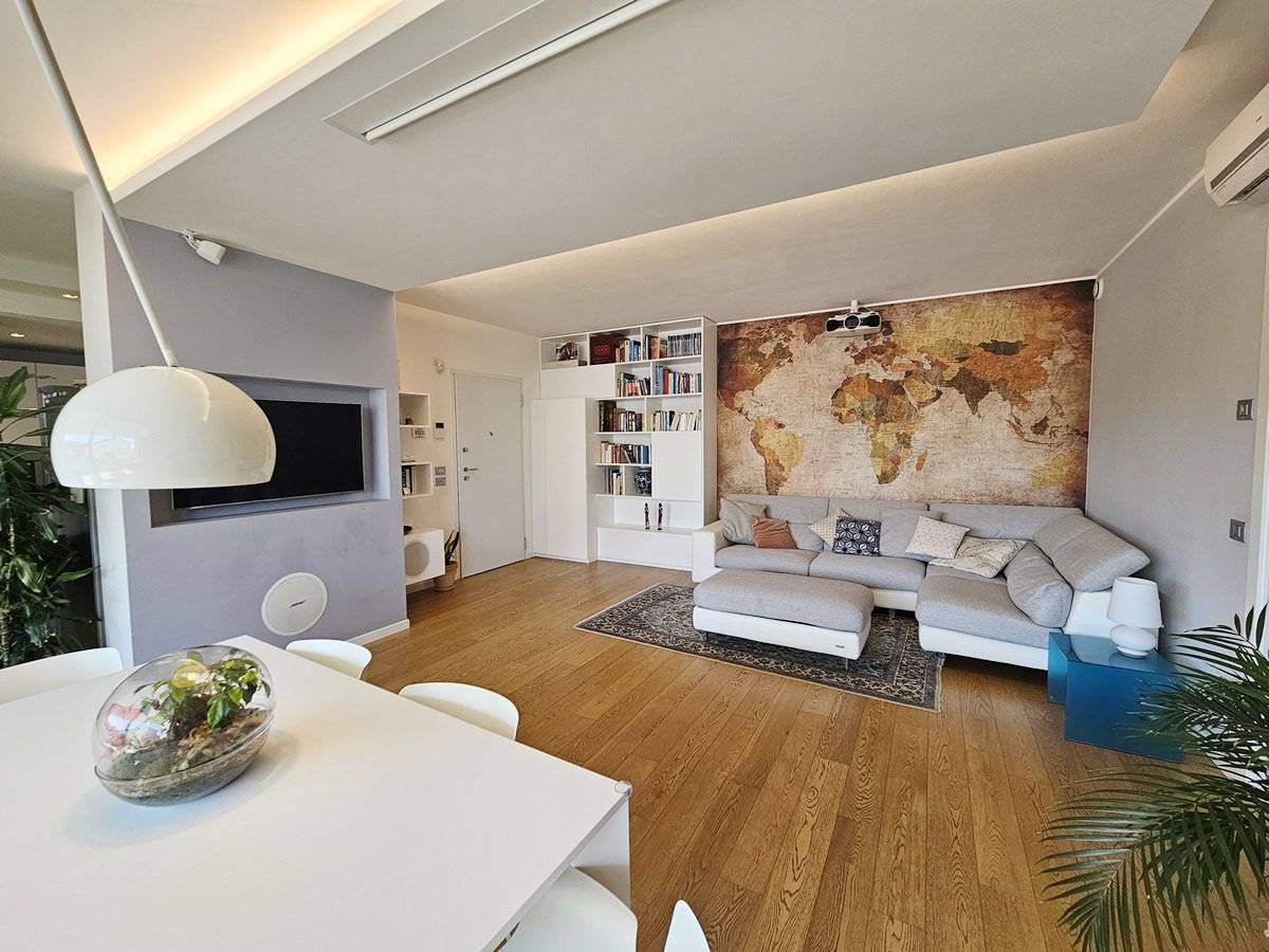 Salone