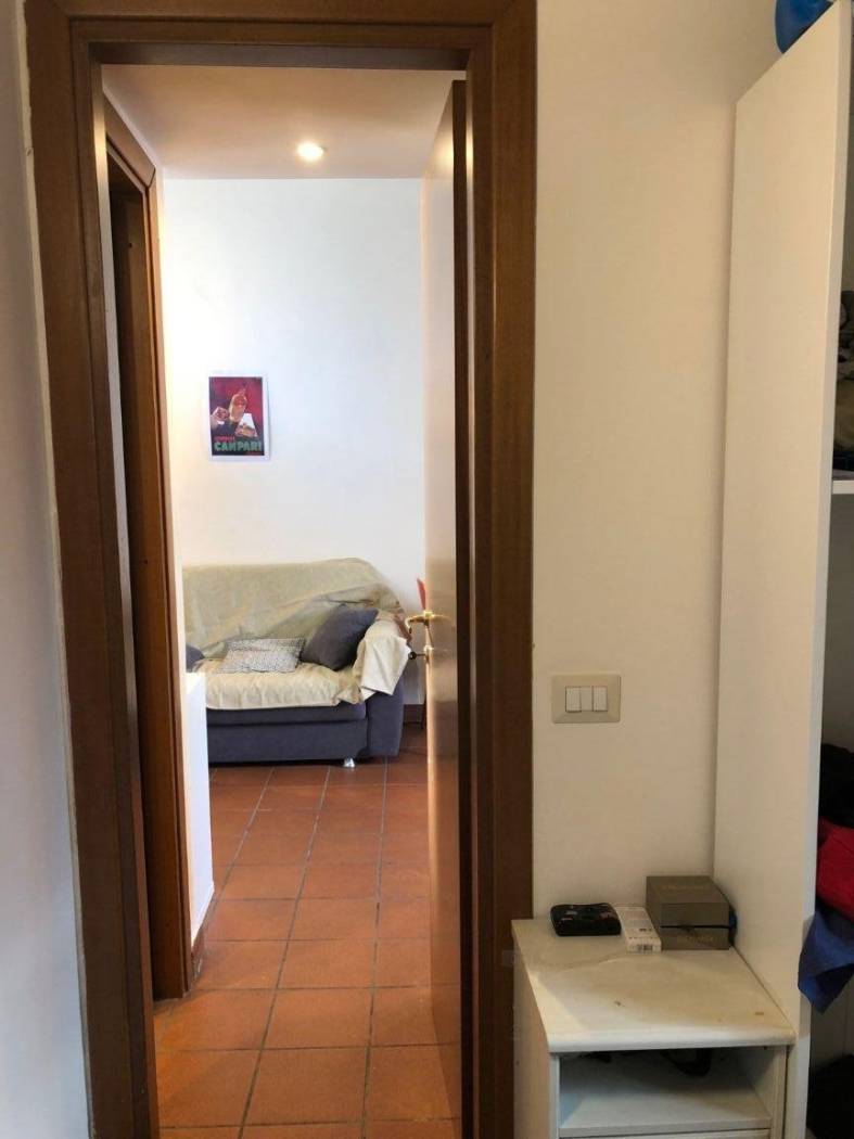 Disimpegno Disimpegno