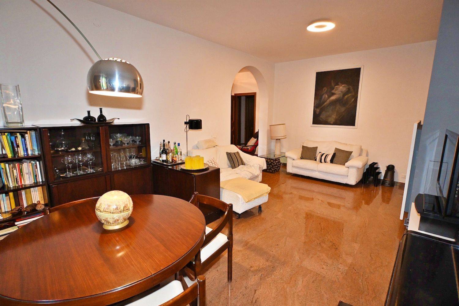 Salone