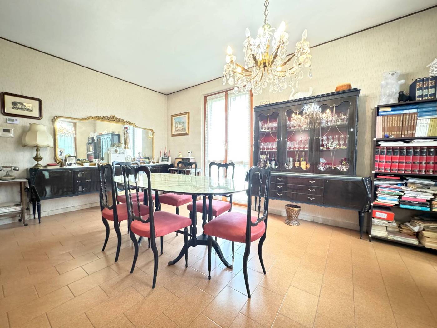 Salone