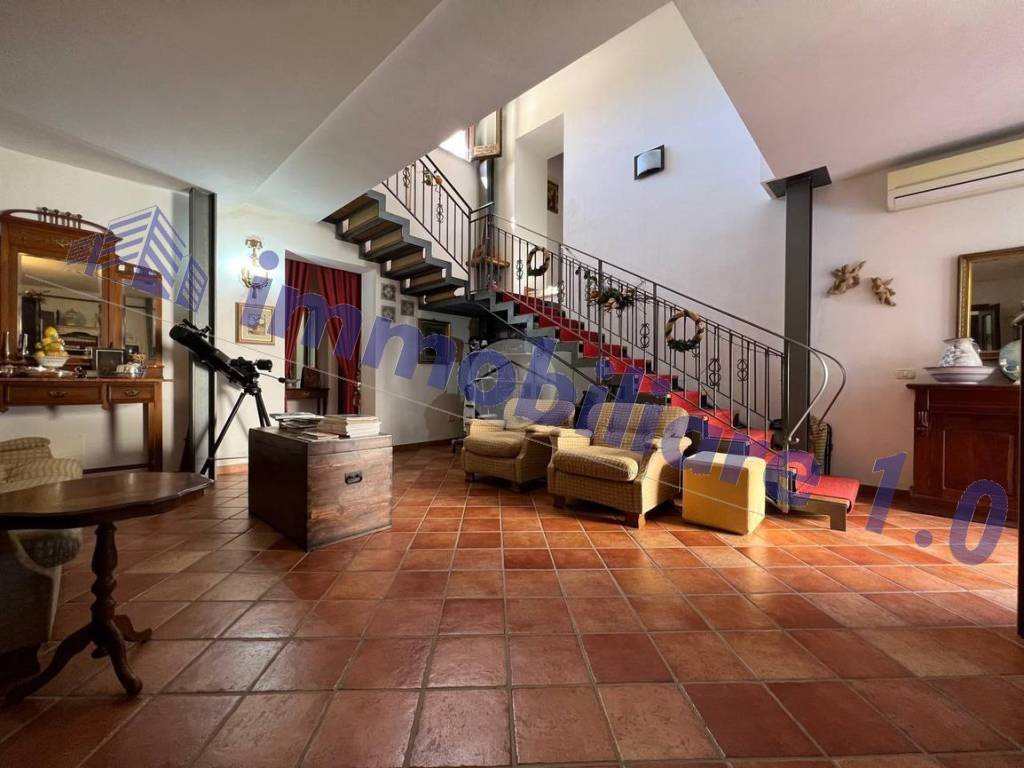 Salone