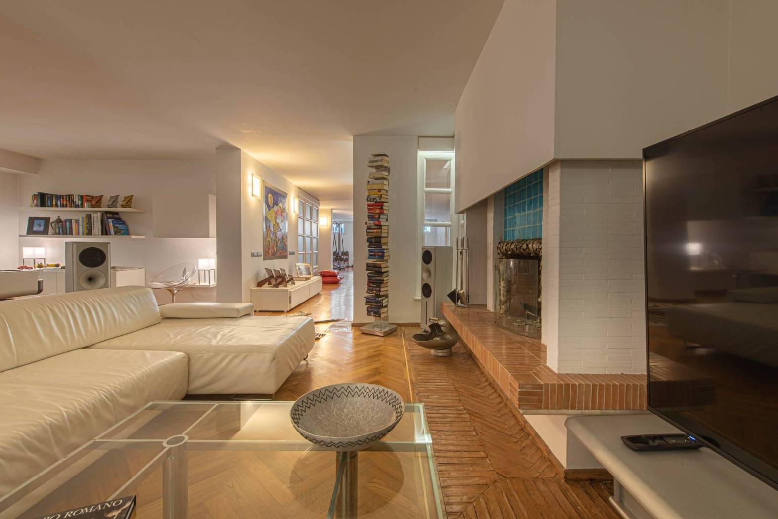 Salone