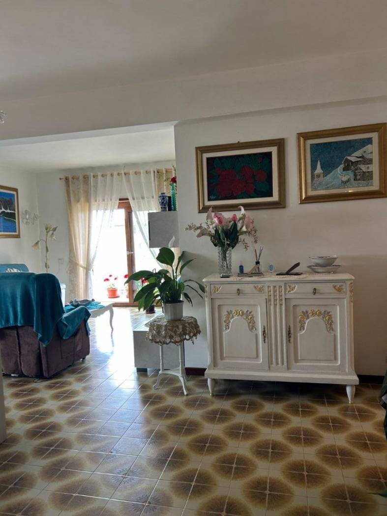 Salone