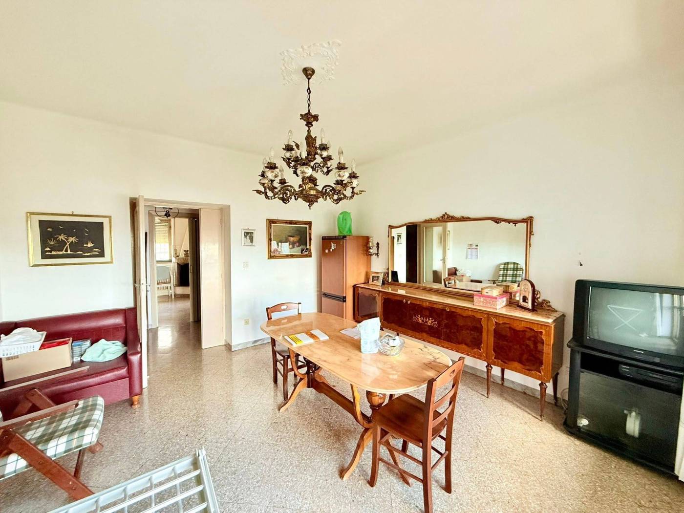 Salone