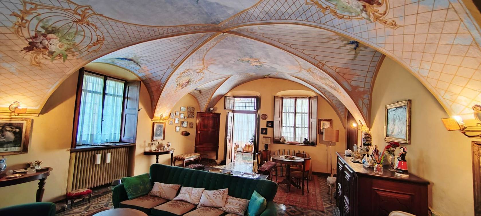 Salone