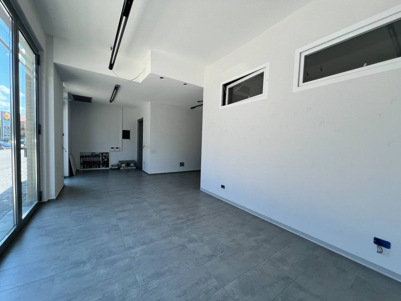 Interno non residenziale Interno non residenziale
