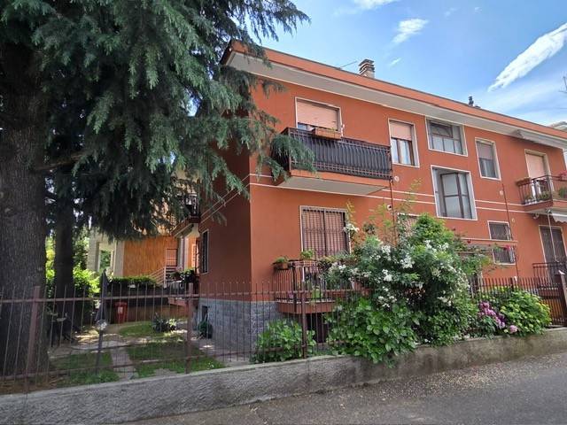 A Cinisello Balsamo in Via Monte Everest n.1 in una zona tranquilla, strategica e ben servita, a poca distanza dal centro città e dal Parco Nord 