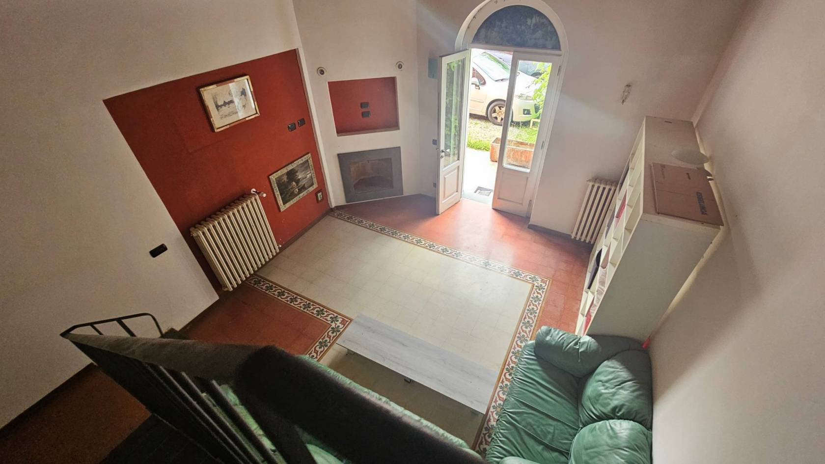 Salone