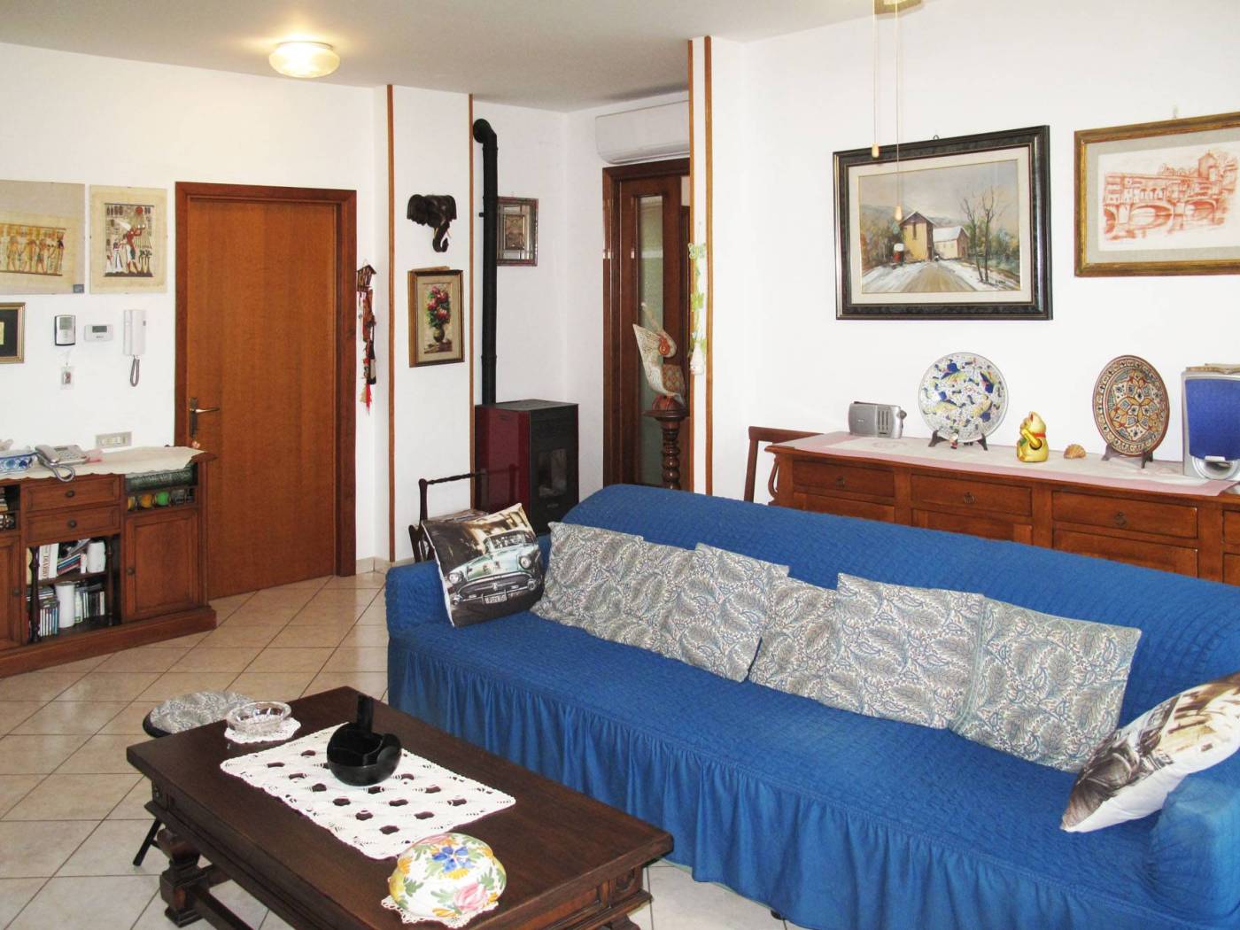 Salone