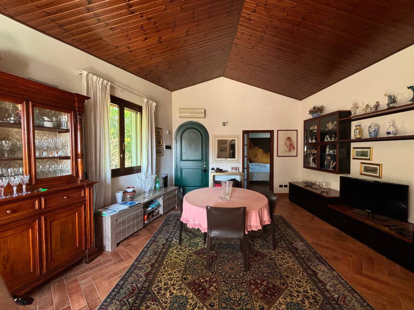 Salone