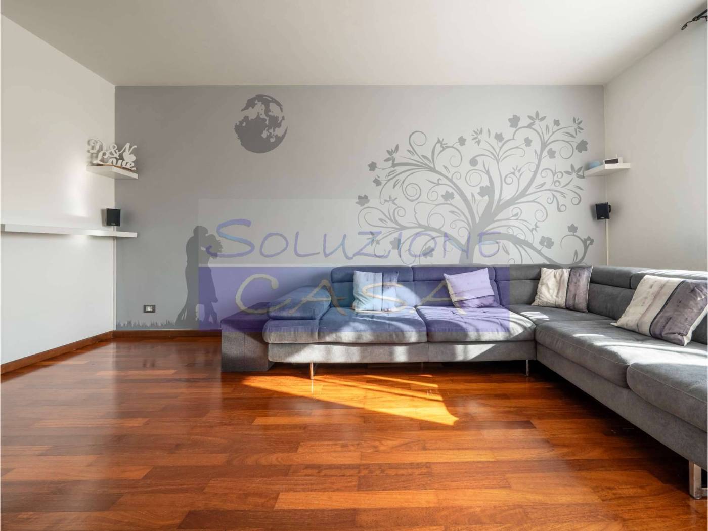 Salone