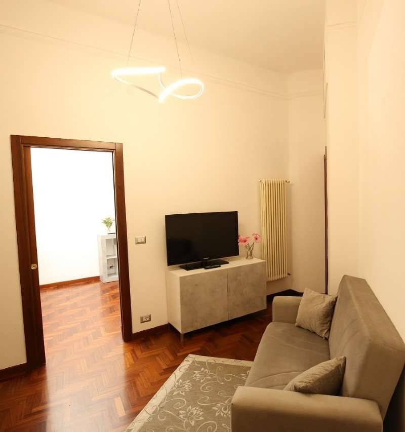 • Eu. 950,00 • 3 locali • 75 mq superficie calpestabile • 1 bagno • Piano Rialzato • Immobile garantito DESCRIZIONE IMMOBILE: Proponiamo in Locazione 
