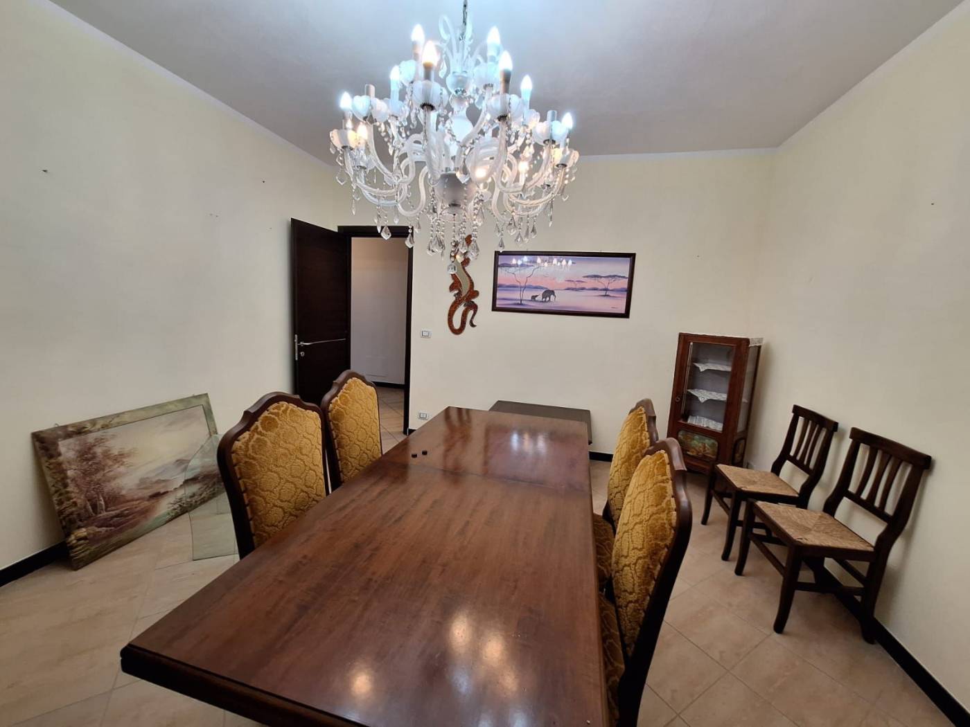Salone