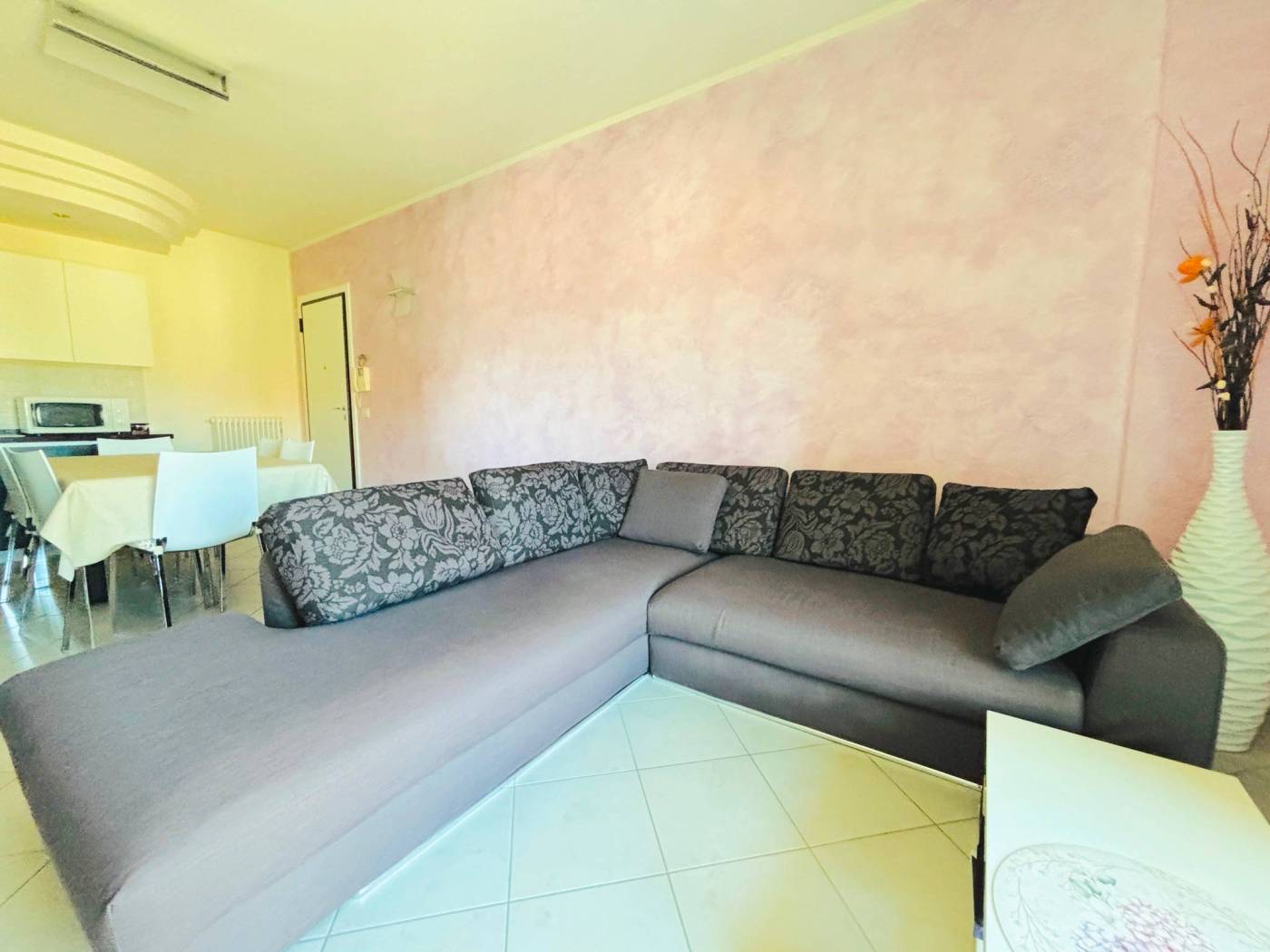 Salone