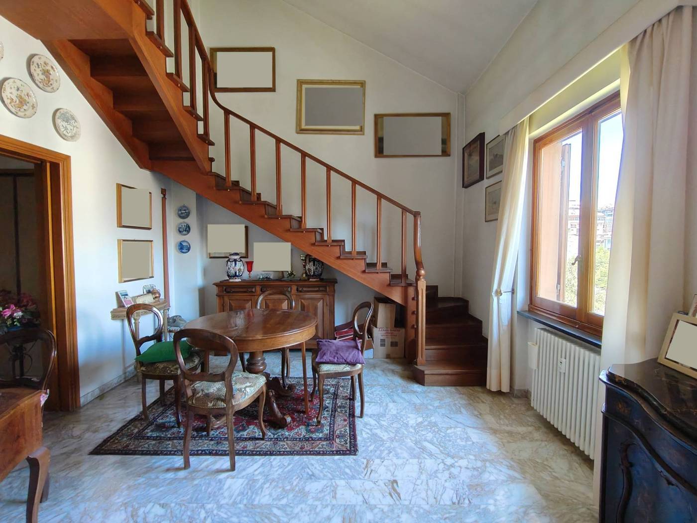 Salone