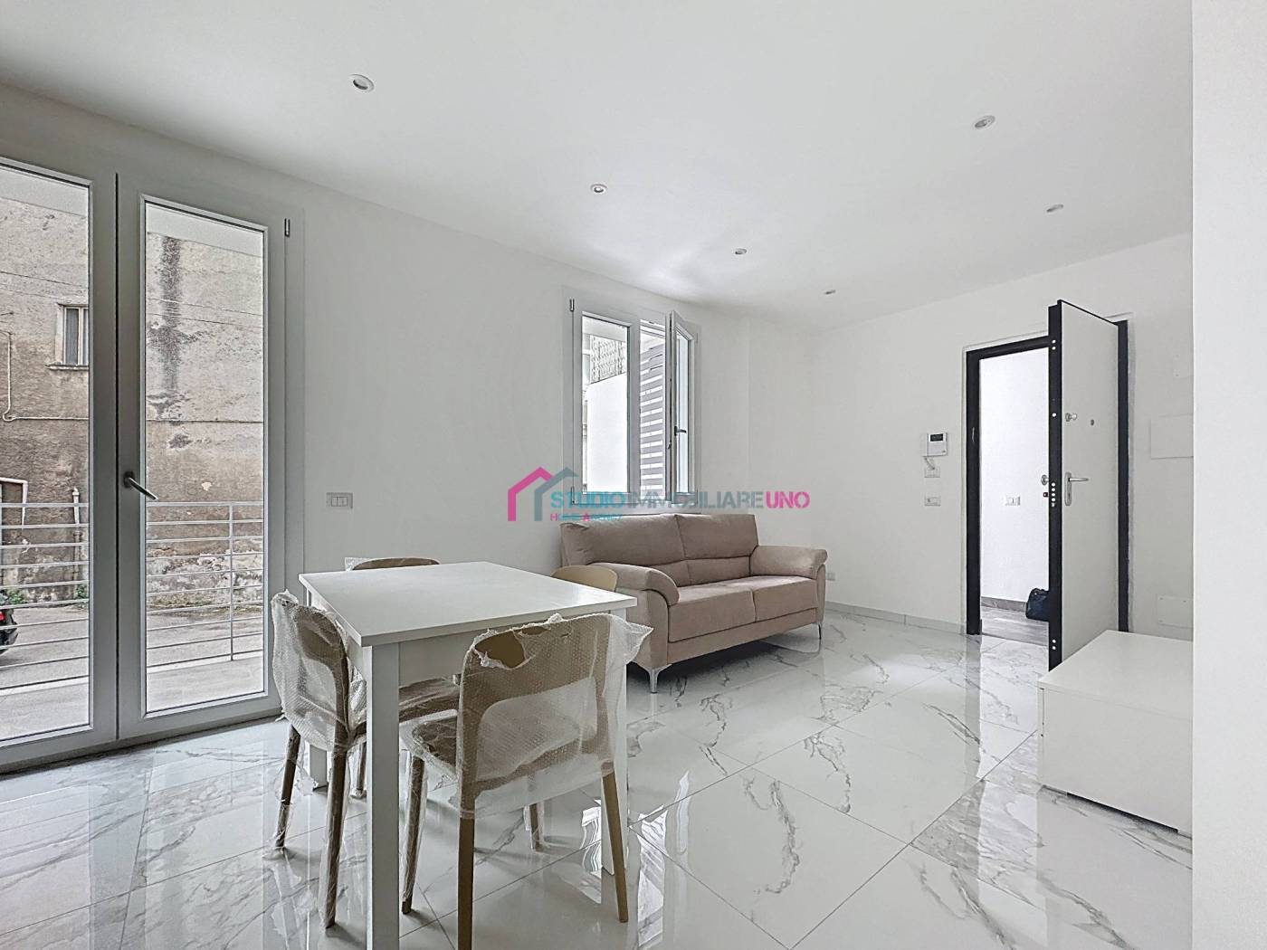 Salone