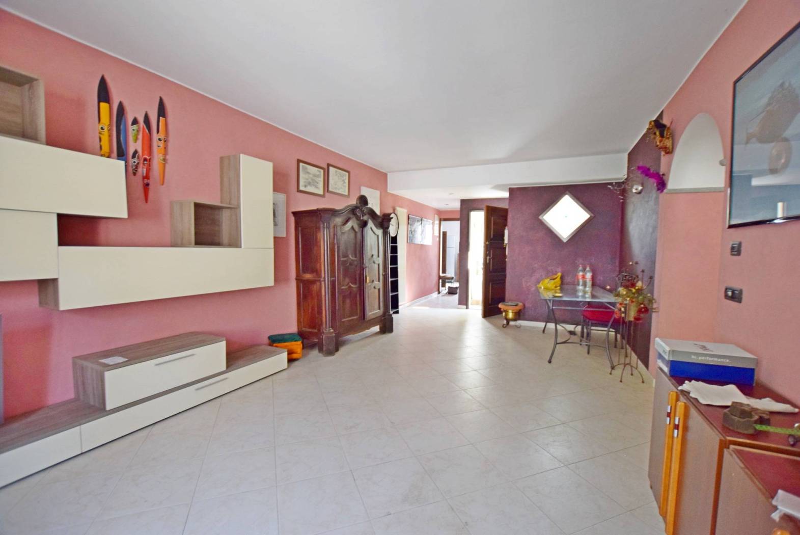 Salone