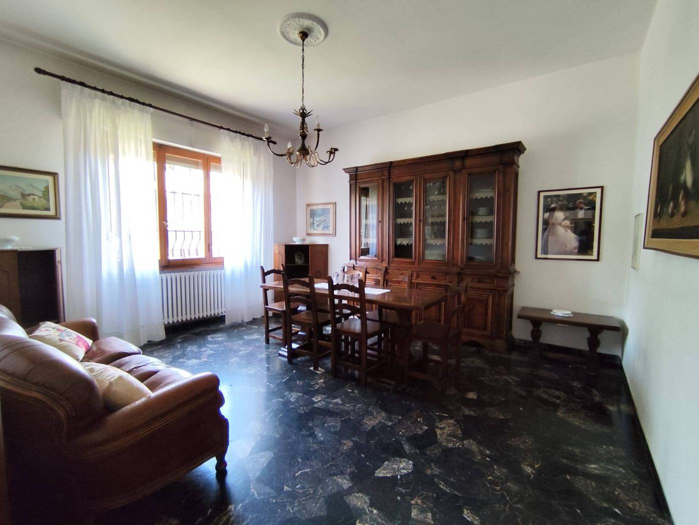 Salone