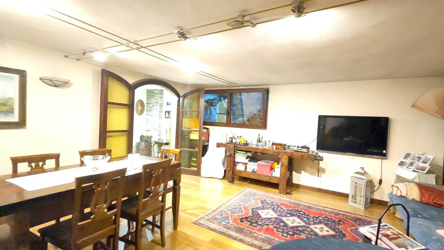 Taverna Taverna