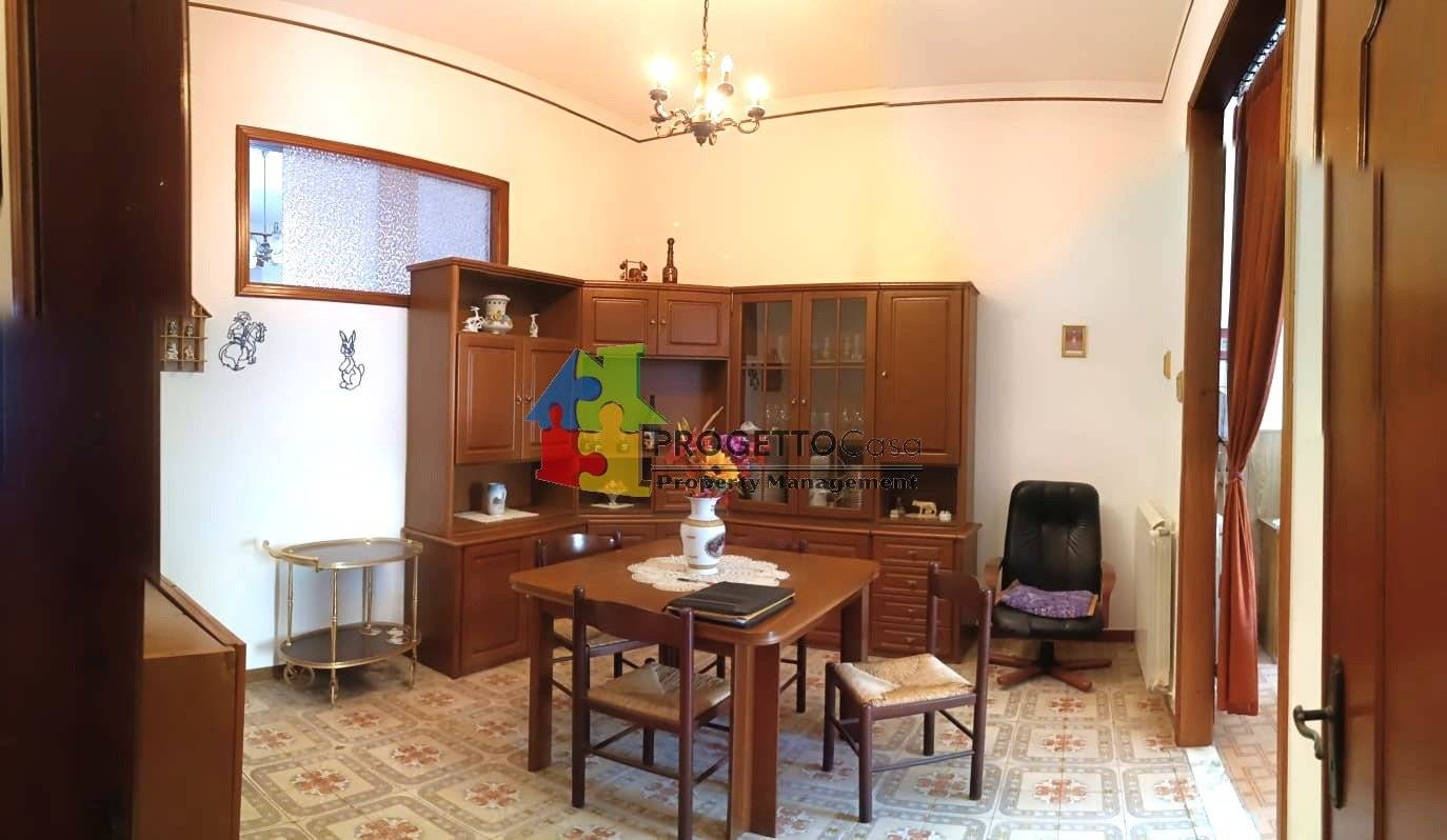 Salone