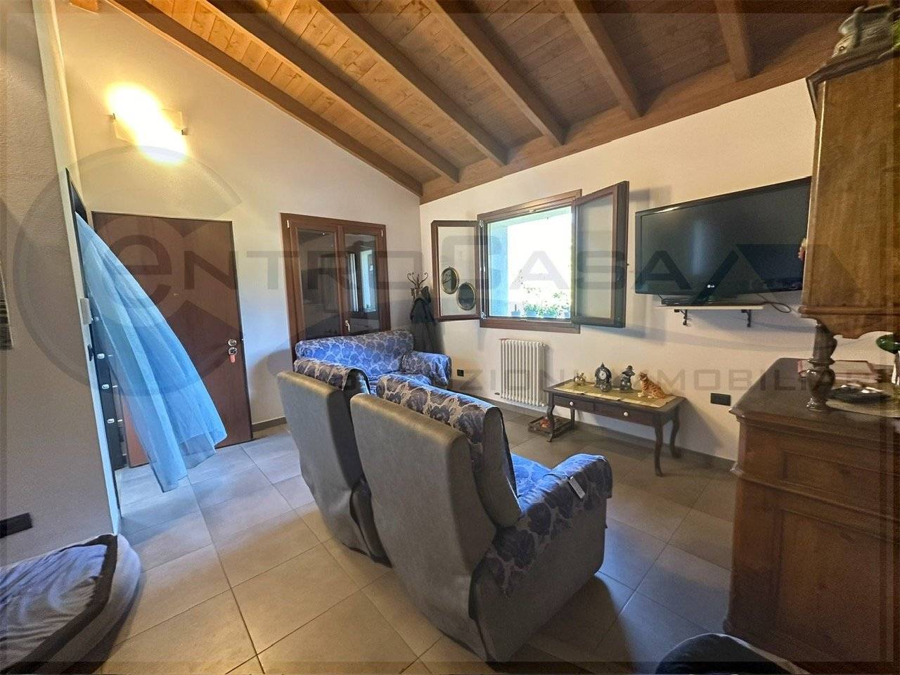 Salone