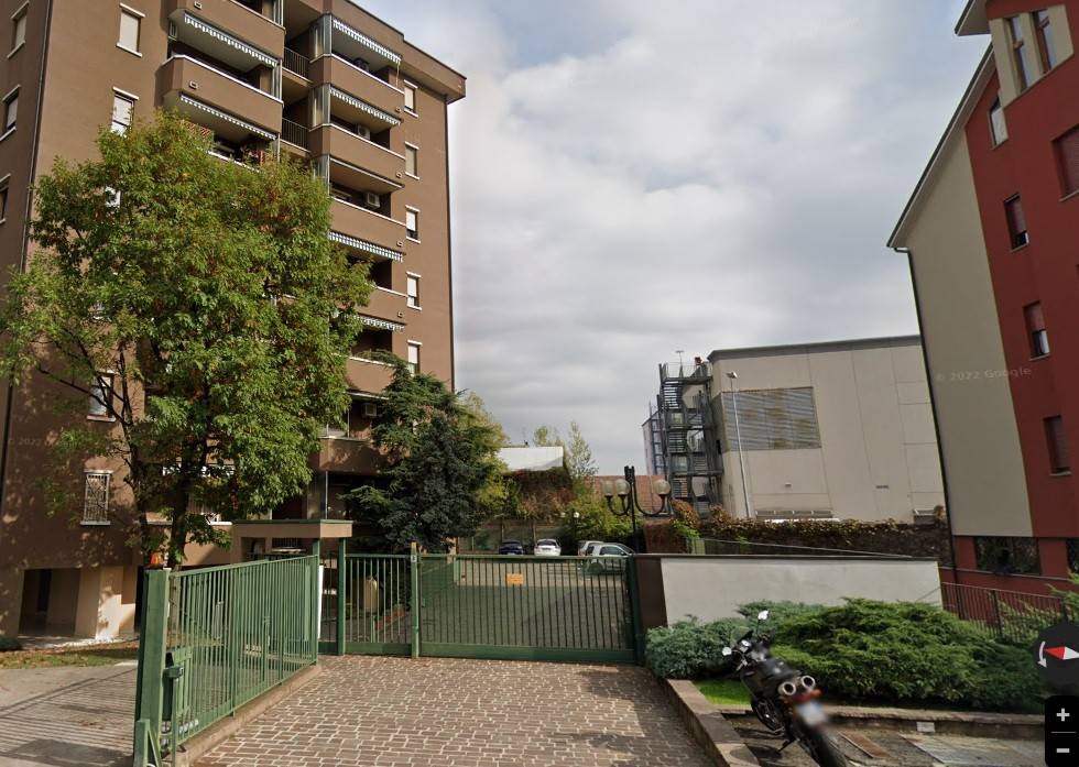 Monza, proponiamo in vendita autorimessa singola al piano interrato -1. Misure: mt 2,70 x mt 5,50 Immobile disponibile anche in affitto ad Eu. 100,