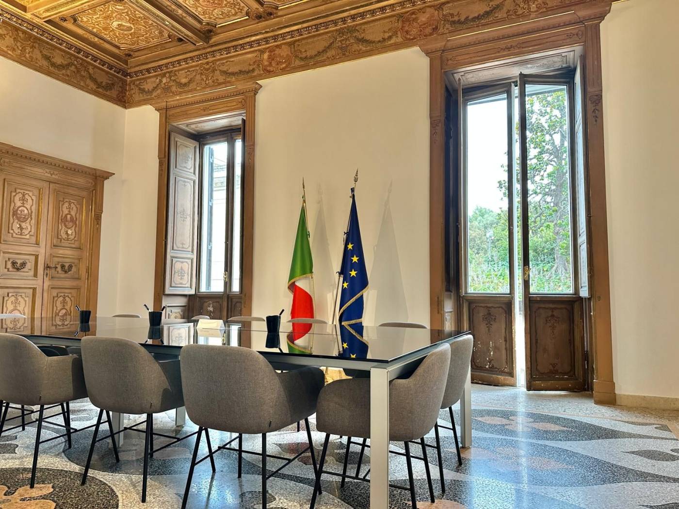 Salone