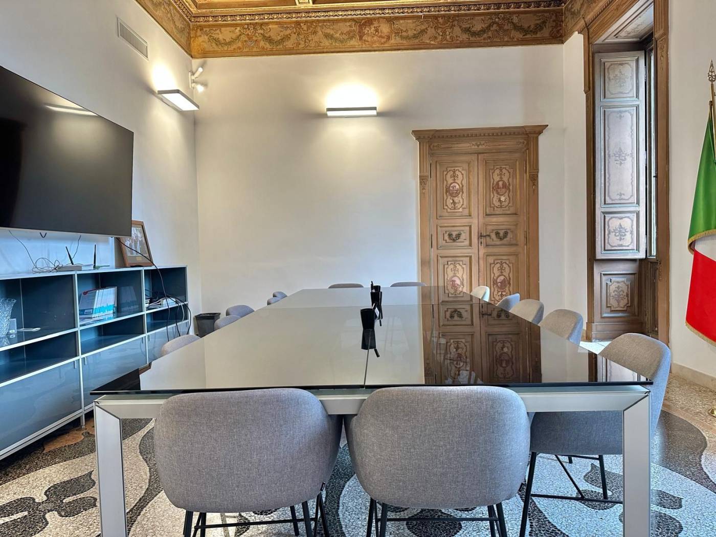 Salone