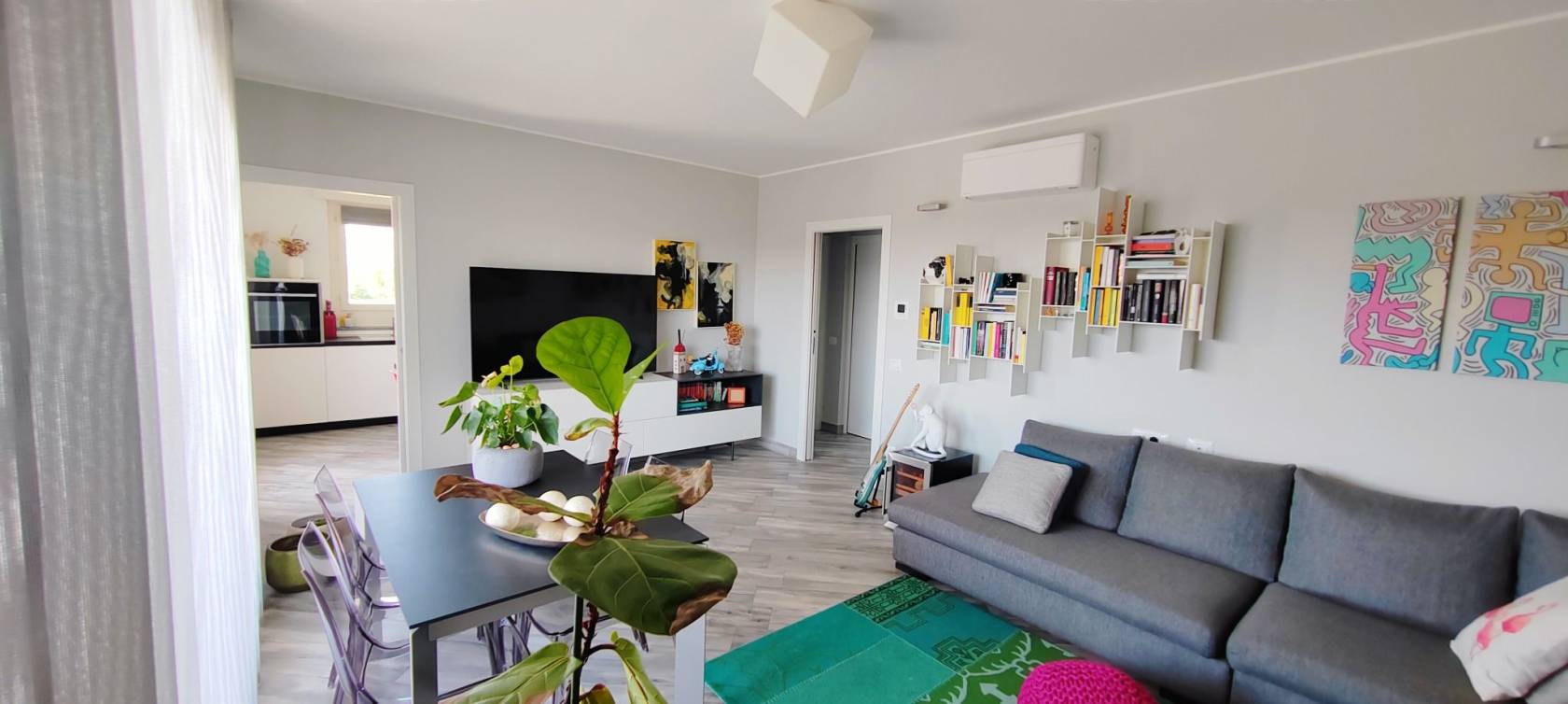 Salone