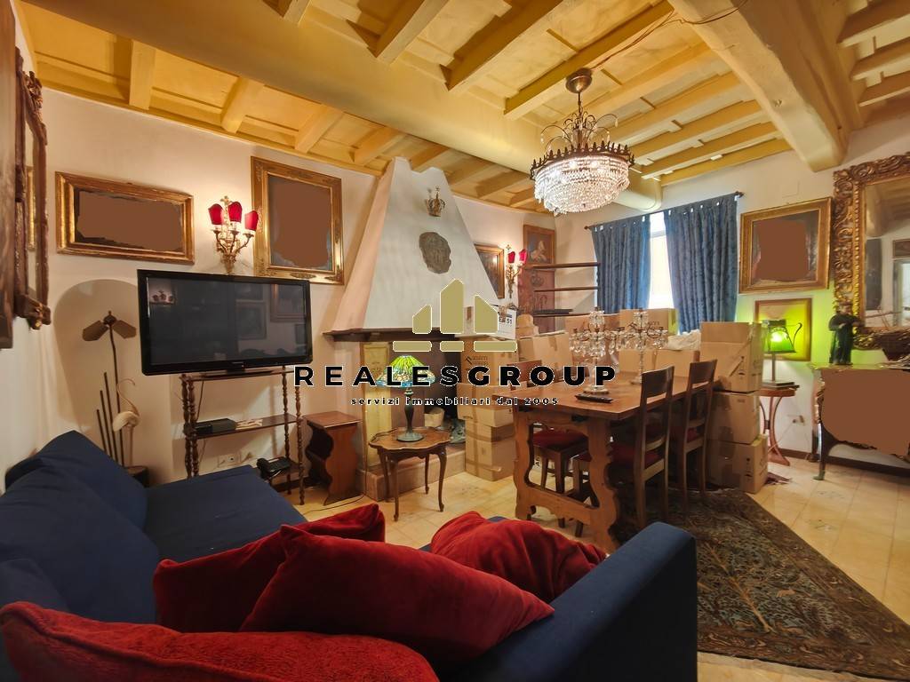 Salone