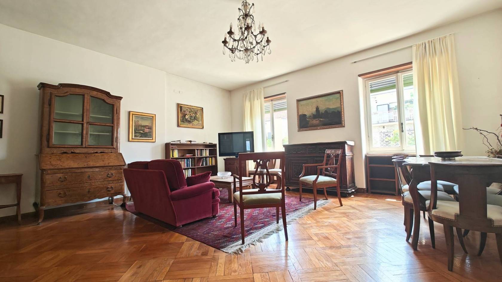 Salone