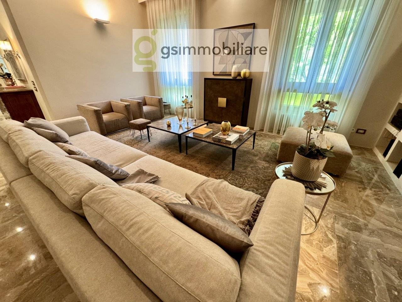 Salone Salone