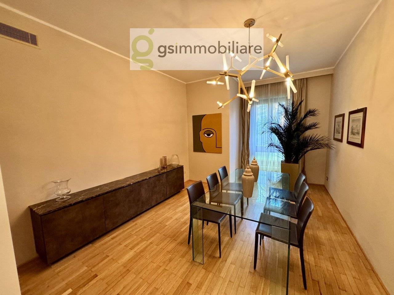 Salone Salone