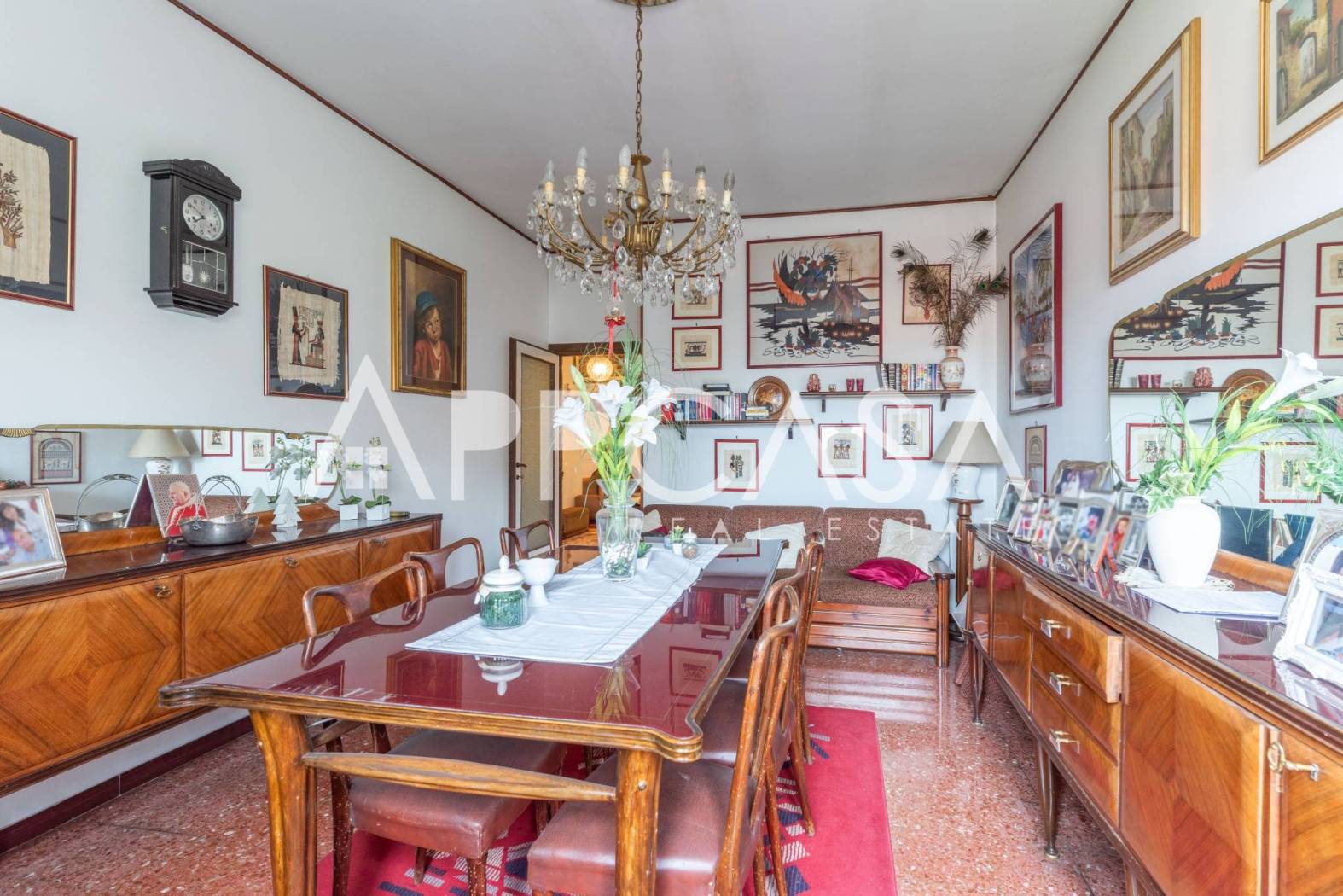 Salone