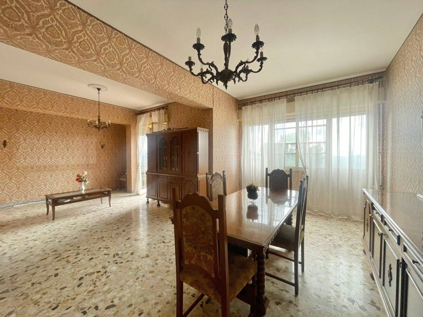 Salone