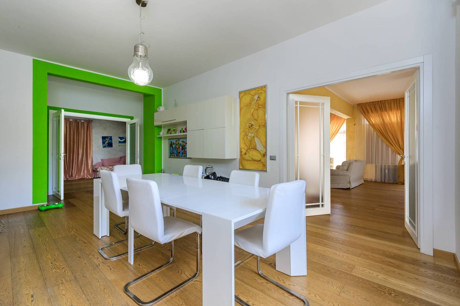 Salone