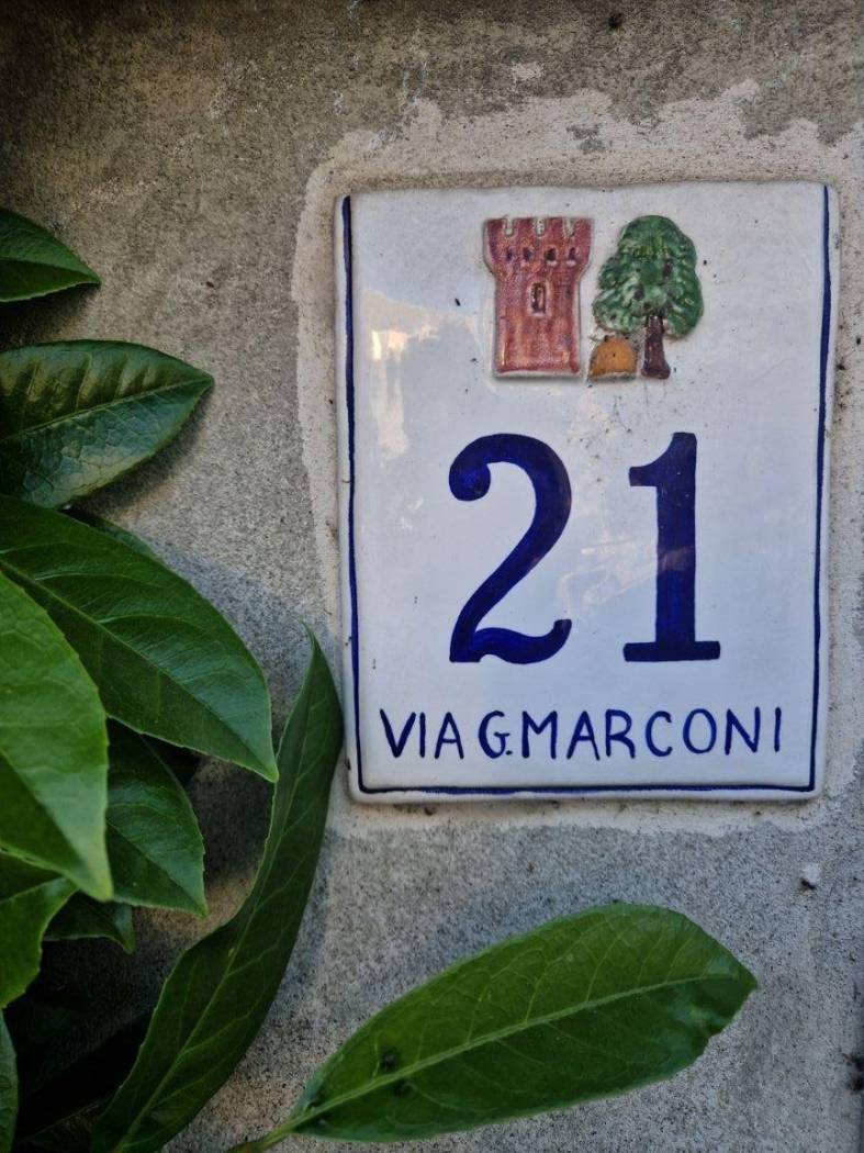 Altro