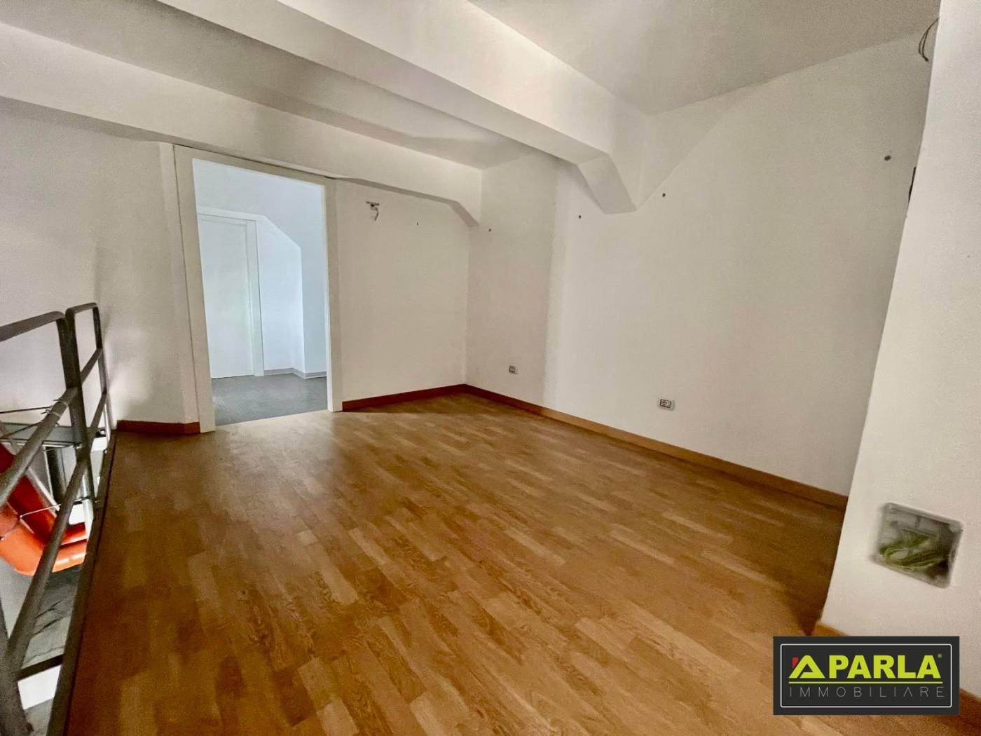 Stanza non arredata