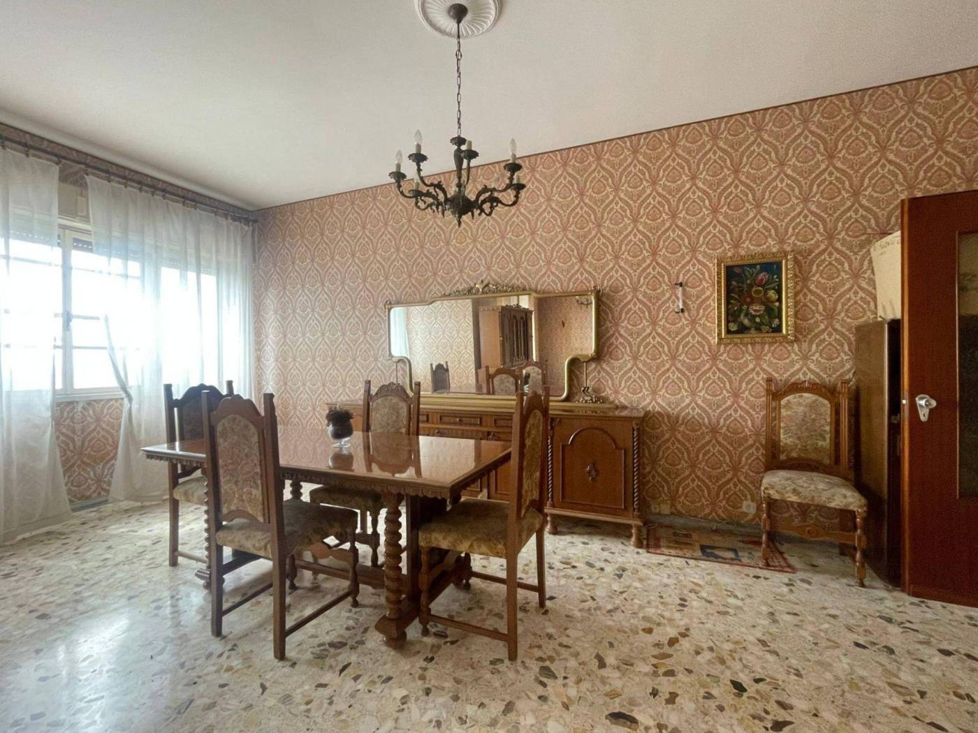Salone