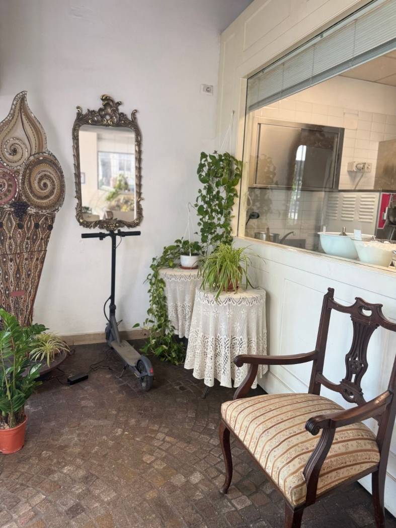 Interno non residenziale Interno non residenziale
