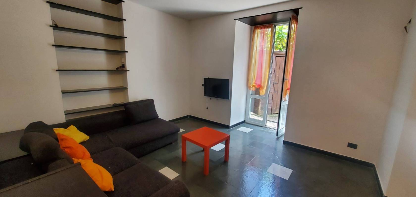 Salone