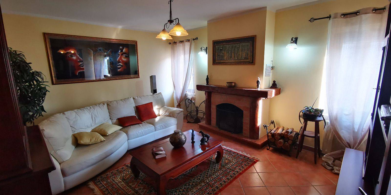 Salone