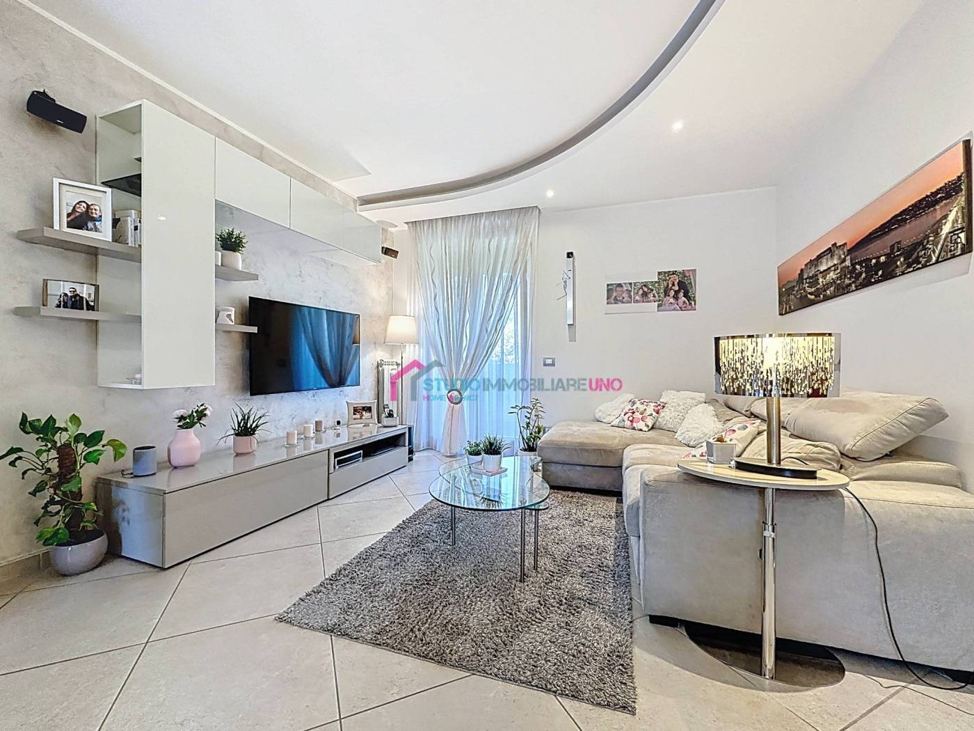Salone