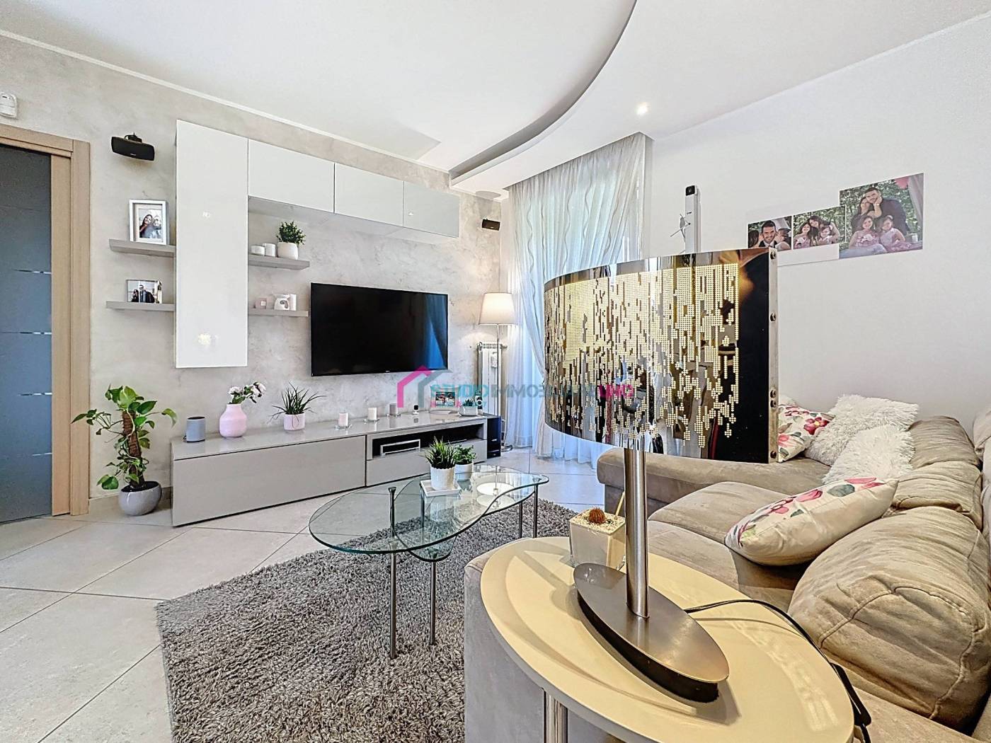 Salone